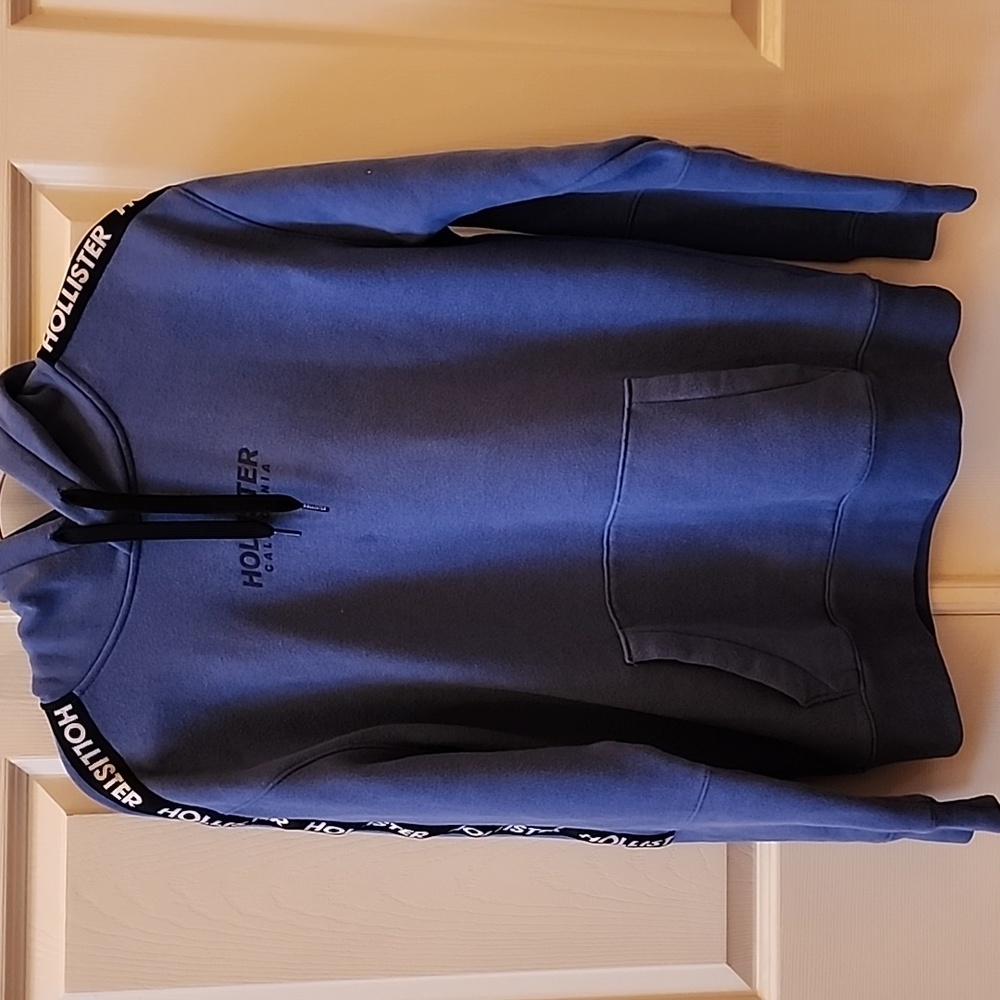 Hollister Navy Hoodie with Logo Accents, Men's Size M